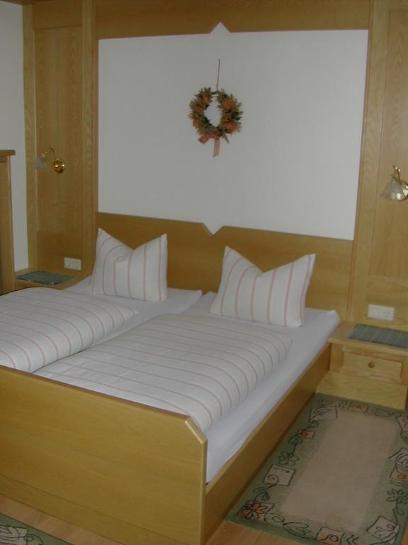 Gaestehaus Gapp Wildermieming Δωμάτιο φωτογραφία